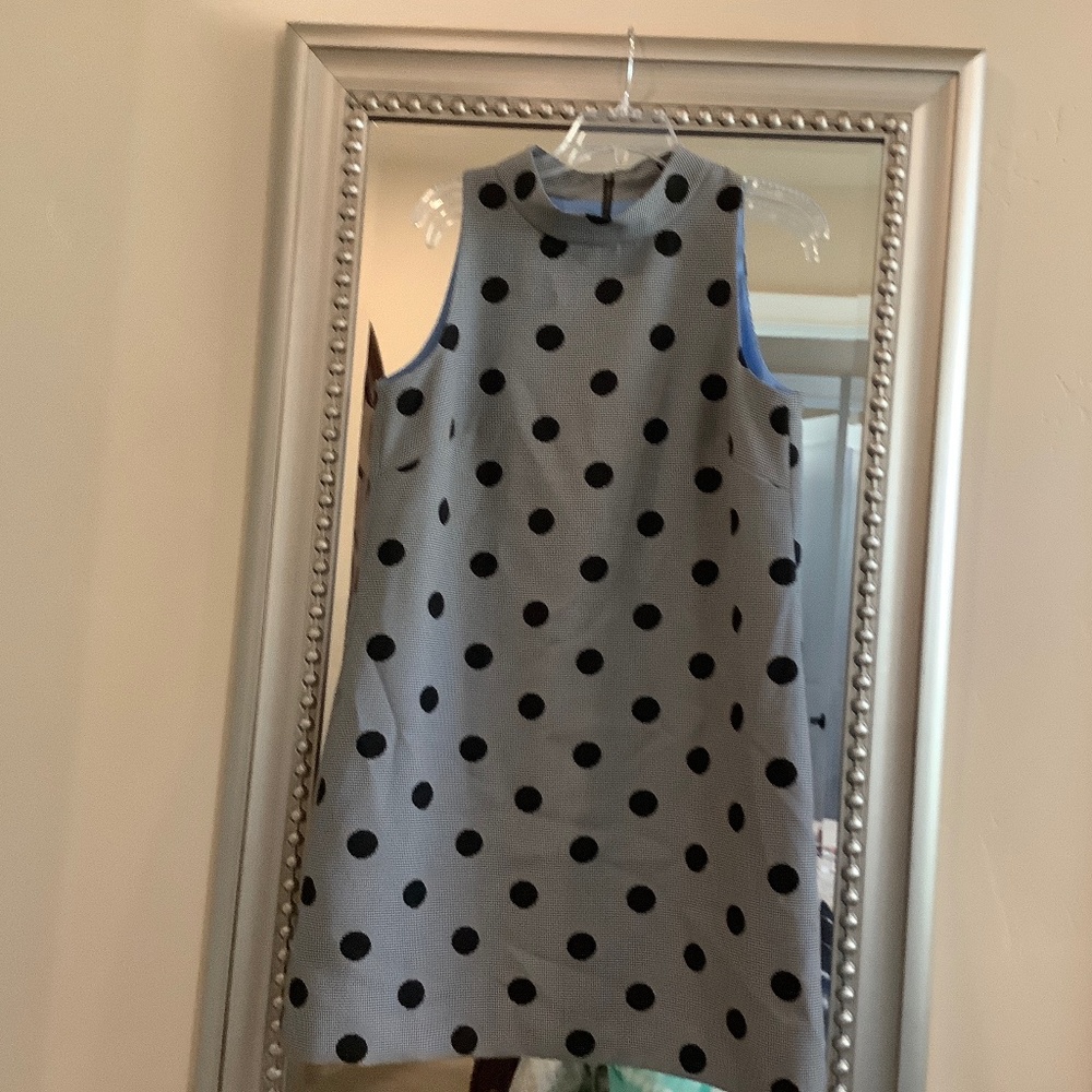 Dress - Picture 1 of 3
